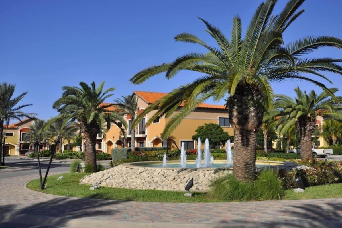Spectacular House In Gold Coast Palm Beach Exterior foto