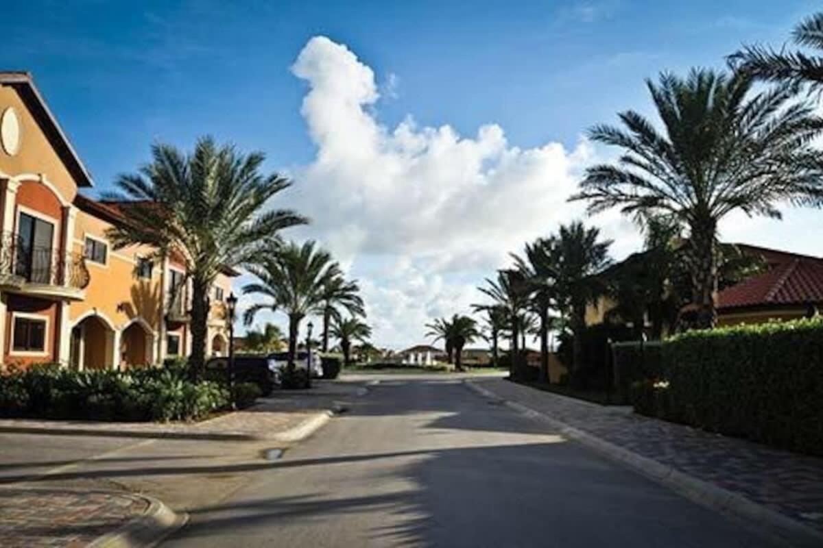 Spectacular House In Gold Coast Palm Beach Exterior foto